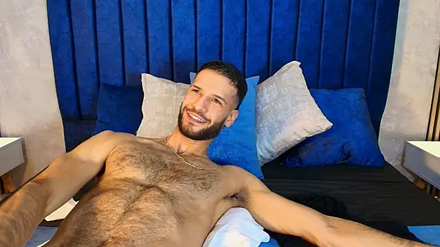 Jacob Benelli online show from May 15, 2026, 11:45 pm