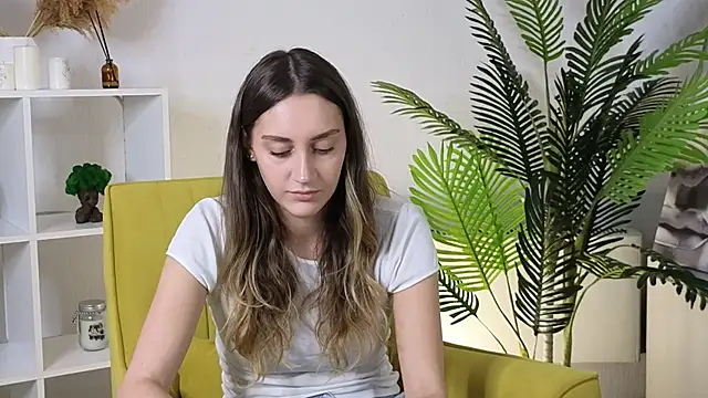 Snapshot of OdessaBessinger chatting on November 7, 2025, 3:12 pm OdessaBessinger online show from November 7, 2025, 3:12 pm