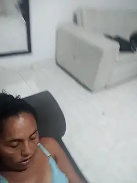  Lizeth  online show from April 9, 2026, 5:40 am