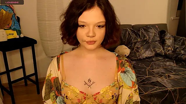 Snapshot of Sweety_cheeky chatting on February 24, 2026, 2:09 am Sweety cheeky online show from February 24, 2026, 2:09 am