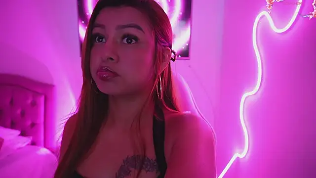 Missara  online show from November 27, 2025, 1:40 am