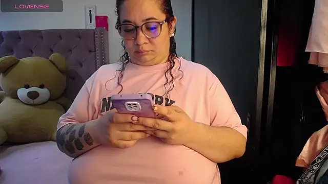 kattybbwbigboobs  online show from June 8, 2026, 8:31 pm