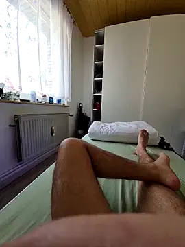 TirelessLot3 online show from April 3, 2026, 11:08 am