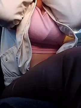 Snapshot of LunasensualXX chatting on November 27, 2025, 12:29 pm LunasensualXX online show from November 27, 2025, 12:29 pm