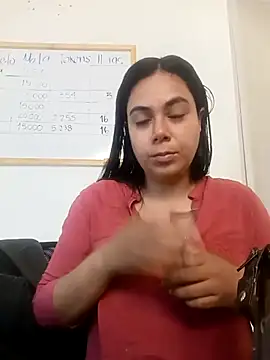 Snapshot of LorieFerrer chatting on February 18, 2025, 5:31 pm LorieFerrer online show from February 18, 2025, 5:31 pm