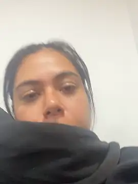 Snapshot of LorieFerrer chatting on November 12, 2025, 3:12 pm LorieFerrer online show from November 12, 2025, 3:12 pm