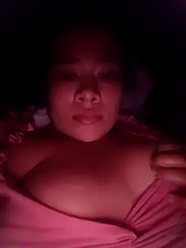 Snapshot of Geral-8 chatting on November 9, 2025, 12:36 pm Geral-8 online show from November 9, 2025, 12:36 pm