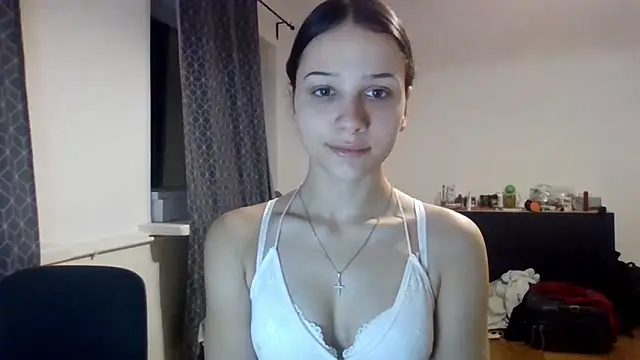 CarmenBody online show from December 16, 2025, 9:31 pm