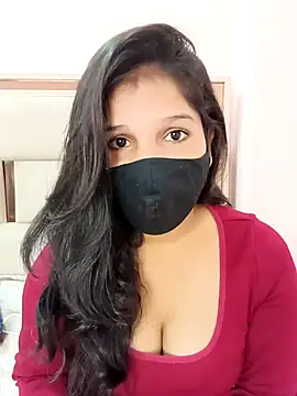 Sexy Divya   online show from November 17, 2025, 6:08 am