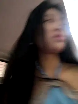 Lynly k2 online show from March 27, 2026, 9:32 am