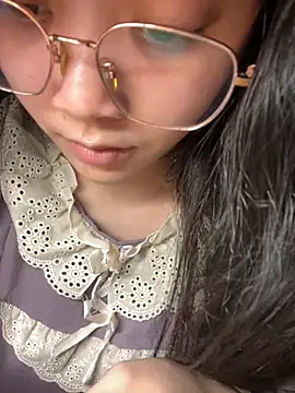 Lynn-122 online show from November 14, 2025, 7:07 am