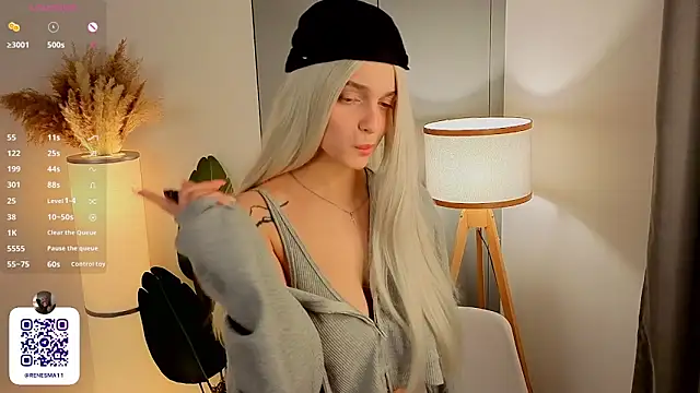 AdameShoyer online show from November 27, 2025, 10:12 pm