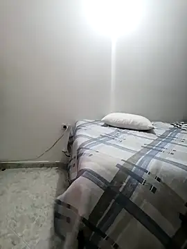 jhan237 online show from February 6, 2026, 12:15 am