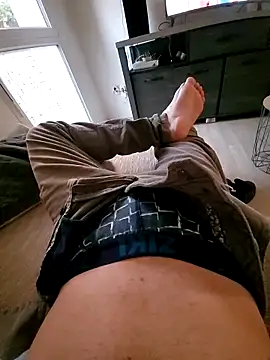 Olifesse online show from November 8, 2025, 3:56 pm