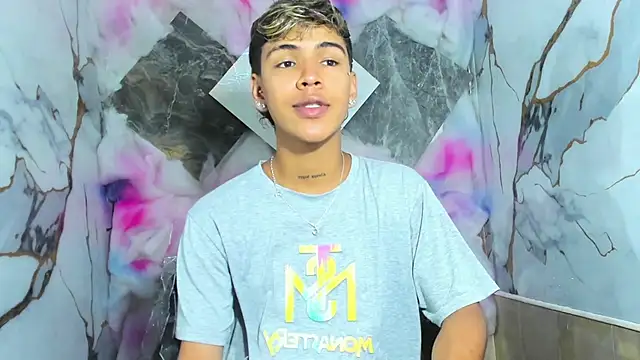 Timmy Kiing  online show from November 27, 2025, 8:00 pm