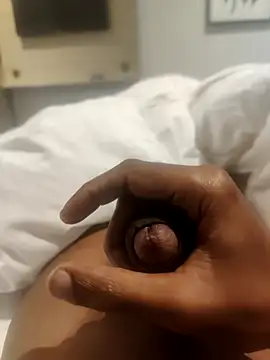 Hyderabad003 online show from November 8, 2025, 4:45 am