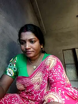 Snapshot of vipmonalisha chatting on November 19, 2025, 2:22 am vipmonalisha online show from November 19, 2025, 2:22 am