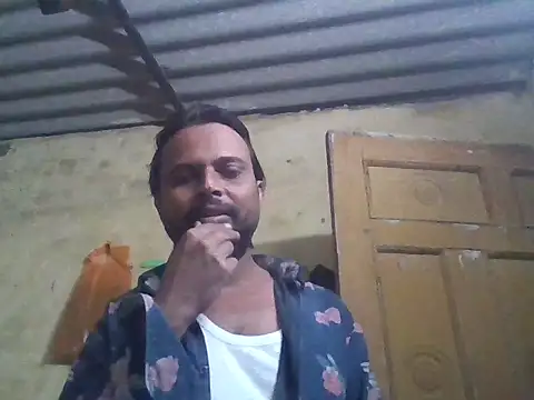 Snapshot of IMRAN_CUTEBOY chatting on November 12, 2025, 3:45 pm IMRAN CUTEBOY online show from November 12, 2025, 3:45 pm