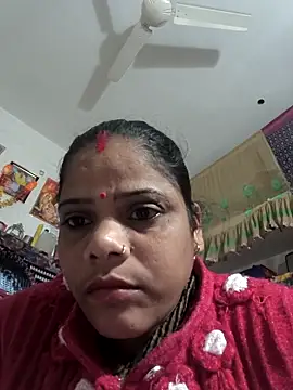 Hot suini online show from February 1, 2026, 12:48 pm