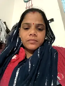 Hot suini online show from February 16, 2026, 3:41 pm