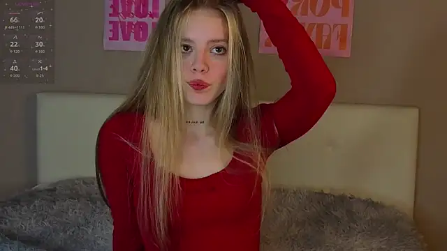 TiffinyMergist online show from December 18, 2025, 7:20 pm