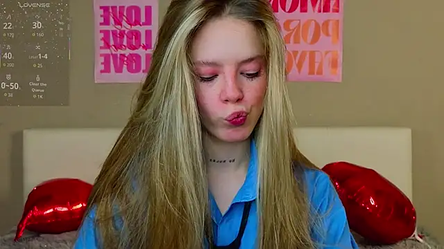 TiffinyMergist online show from February 16, 2026, 7:10 pm