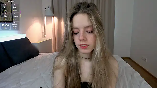 TiffinyMergist online show from February 27, 2026, 6:13 am