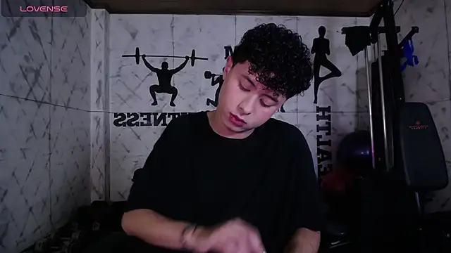 Noah dupont  online show from January 8, 2026, 11:56 am