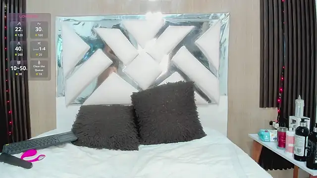 miiaferrer online show from January 8, 2026, 1:24 pm