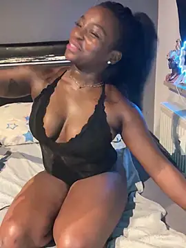 Snapshot of HotKaylaa chatting on November 27, 2025, 11:40 pm HotKaylaa online show from November 27, 2025, 11:40 pm