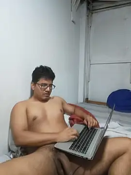 Zack1225 online show from April 5, 2026, 4:53 am