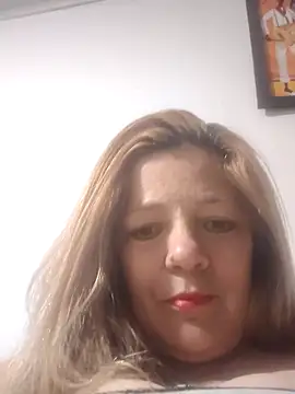 karlaanqui1 online show from March 7, 2026, 11:57 pm