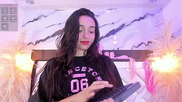  Ashley 777 online show from March 28, 2026, 1:33 pm