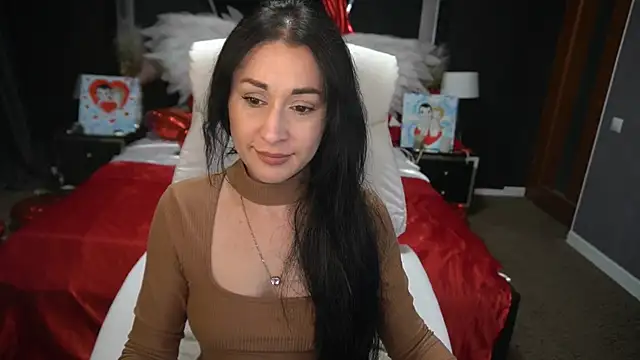 CarolinaaFoxyyy online show from February 18, 2026, 7:54 pm