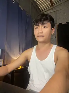 twink alexxx online show from November 11, 2025, 6:08 pm