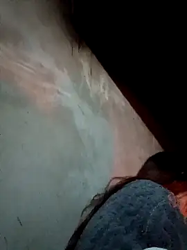 blonde blg online show from December 15, 2025, 12:42 pm