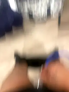 juicythickclit69 online show from November 28, 2025, 12:13 am