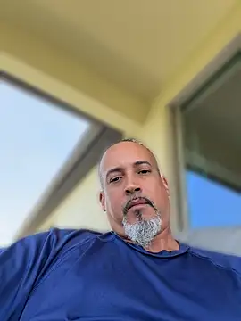 Snapshot of Jakk_Danielle_Lounge chatting on April 15, 2026, 3:52 pm Jakk Danielle Lounge online show from April 15, 2026, 3:52 pm