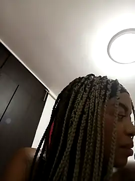 lunavelvet282711 online show from November 18, 2025, 12:49 am