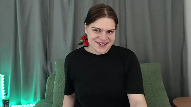 Dona Mafia online show from November 13, 2025, 11:36 pm