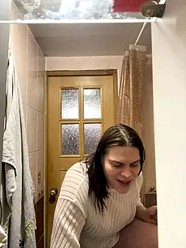 Dona Mafia online show from December 4, 2025, 3:27 am