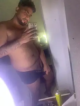 Snapshot of Rafitaklk2 chatting on November 10, 2025, 7:18 am Rafitaklk2 online show from November 10, 2025, 7:18 am