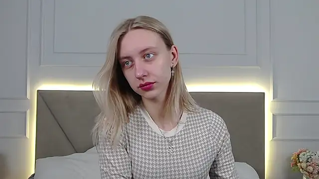 Snapshot of RachaelCute chatting on February 19, 2026, 12:34 pm RachaelCute online show from February 19, 2026, 12:34 pm