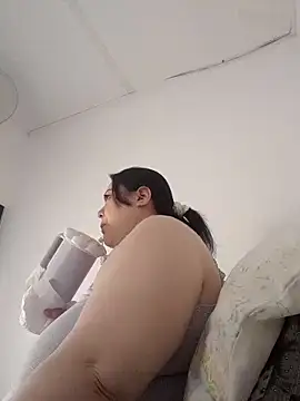 suzystunning23 online show from November 11, 2025, 3:06 am