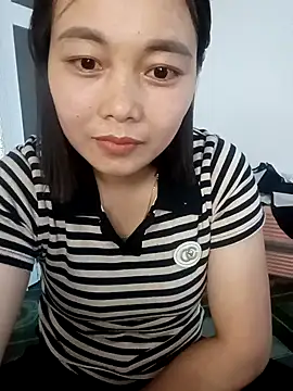 Snapshot of thuy-kieu chatting on November 10, 2025, 9:08 am thuy-kieu online show from November 10, 2025, 9:08 am