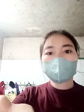 thuy-kieu online show from December 14, 2025, 12:27 am