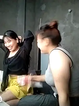 m-mbae online show from April 14, 2026, 9:15 am