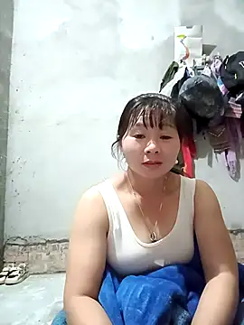 vangkt-cute online show from December 14, 2025, 10:42 am