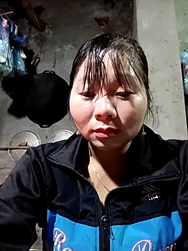 vangkt-cute online show from February 22, 2026, 10:58 am