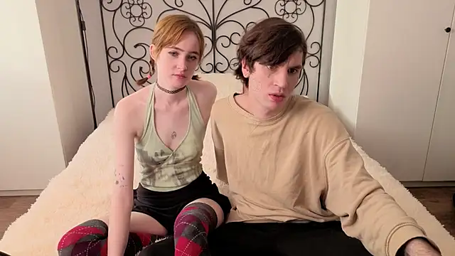 Snapshot of Danny_loves_Mary chatting on November 18, 2025, 3:34 am Danny loves Mary online show from November 18, 2025, 3:34 am